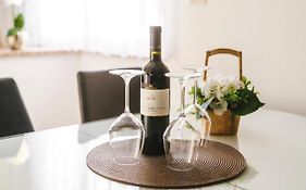 Apartments Mirela